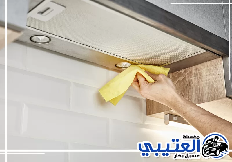 تنظيف أحواض المطابخ بالدمام وإزالة بقايا الطعام والترسبات من الأحواض والصنابير لإعادة المظهر النظيف.